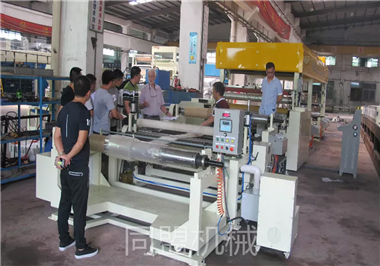 PUR复合机调试成功